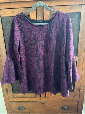 H by Halston Textured Bell-Sleeve Tunic in Plum and Black